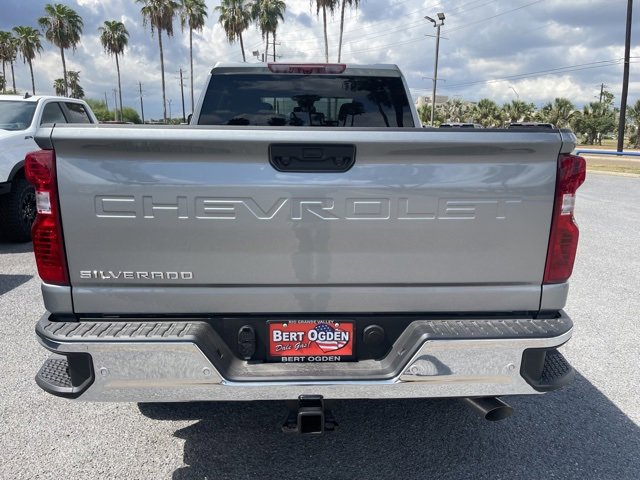 2025 Chevrolet Silverado 2500HD photo 6