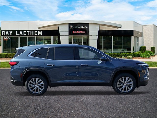 2026 Buick Enclave Preferred photo 5