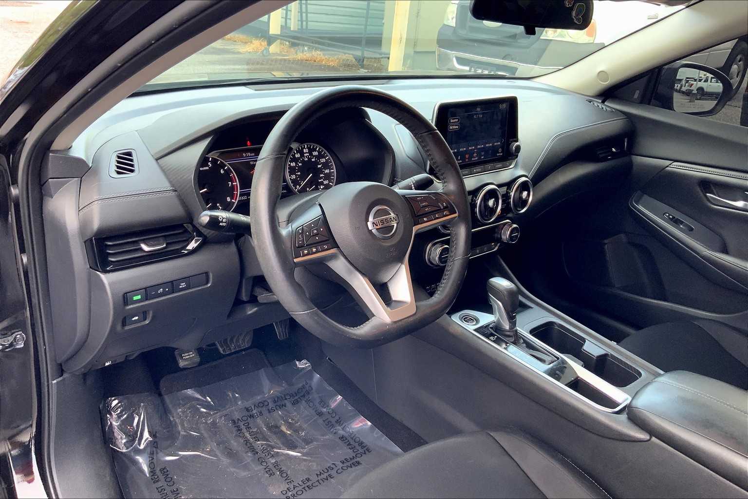 2021 Nissan Sentra SV photo 16