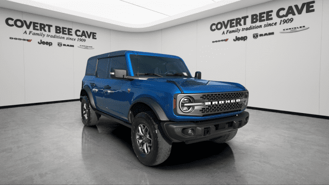 2023 Ford Bronco 4-Door Badlands's photo