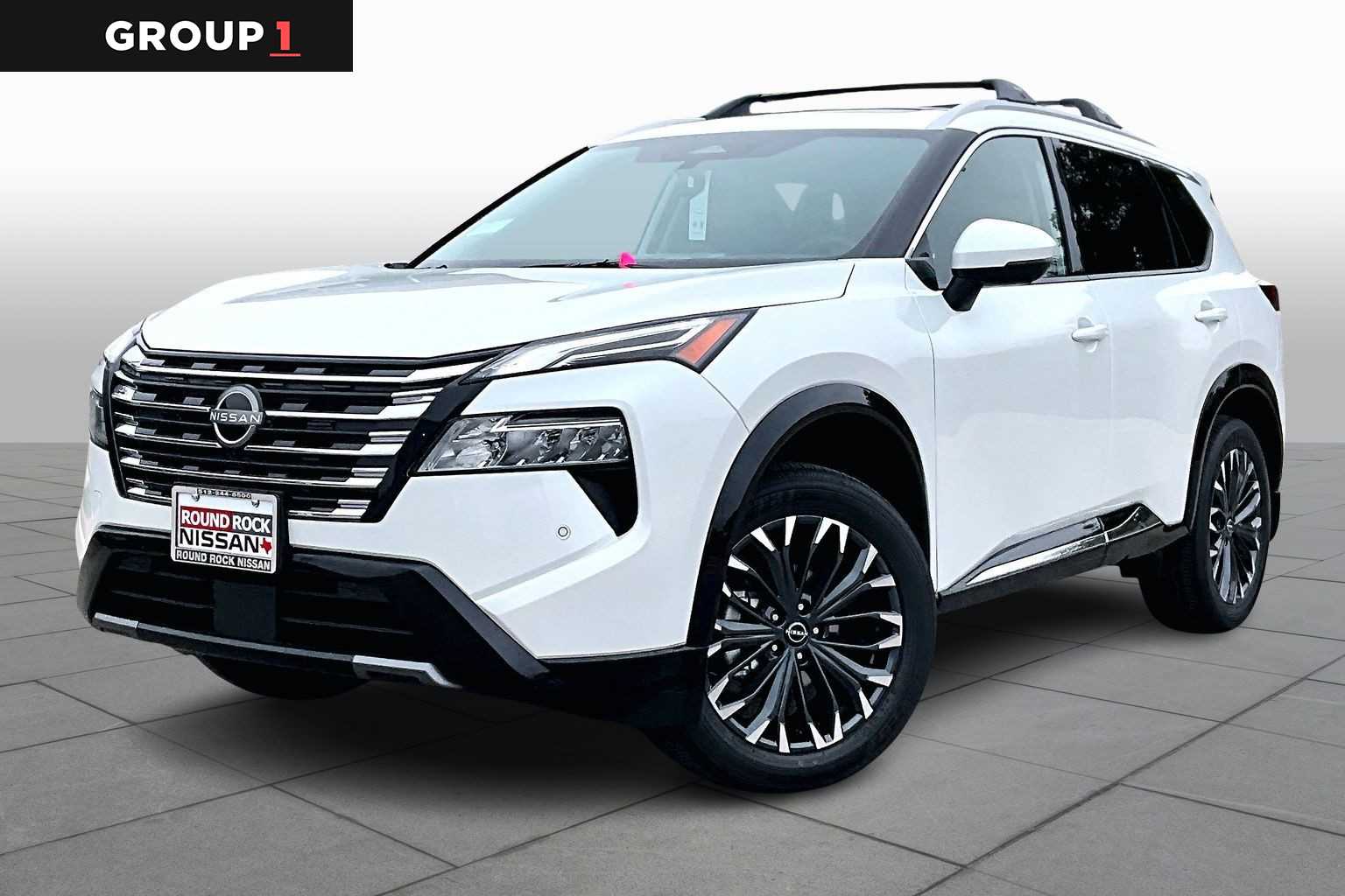 2026 Nissan Rogue Platinum's photo