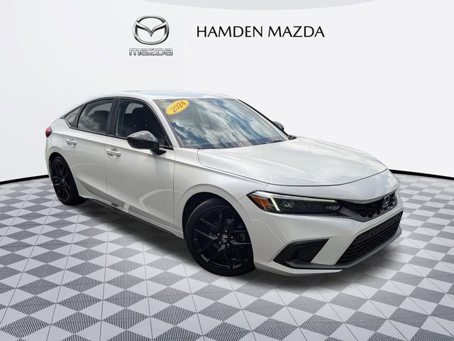 2024 Honda Civic Hatchback Sport's photo