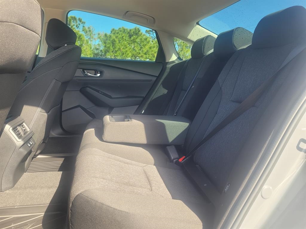 2025 Honda Accord SE photo 15