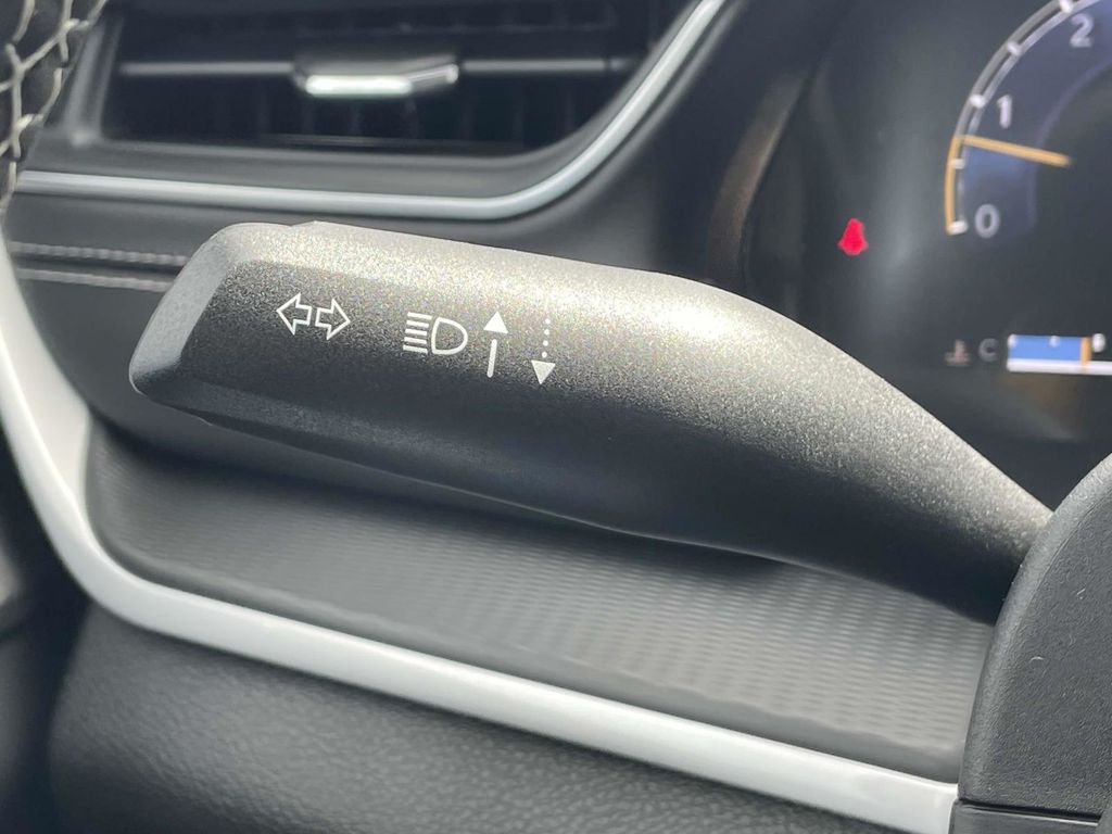 2025 Jeep Grand Cherokee Laredo X photo 30