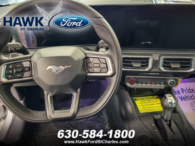 2025 FORD MUSTANG - Image 10