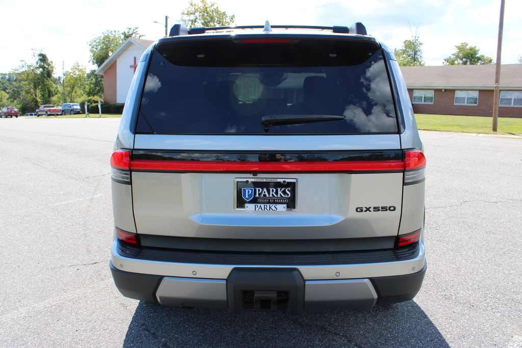 2024 Lexus GX 550 Overtrail photo 7