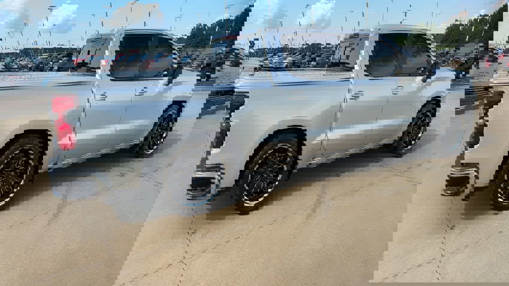 2021 Chevrolet Silverado 1500 LT photo 8