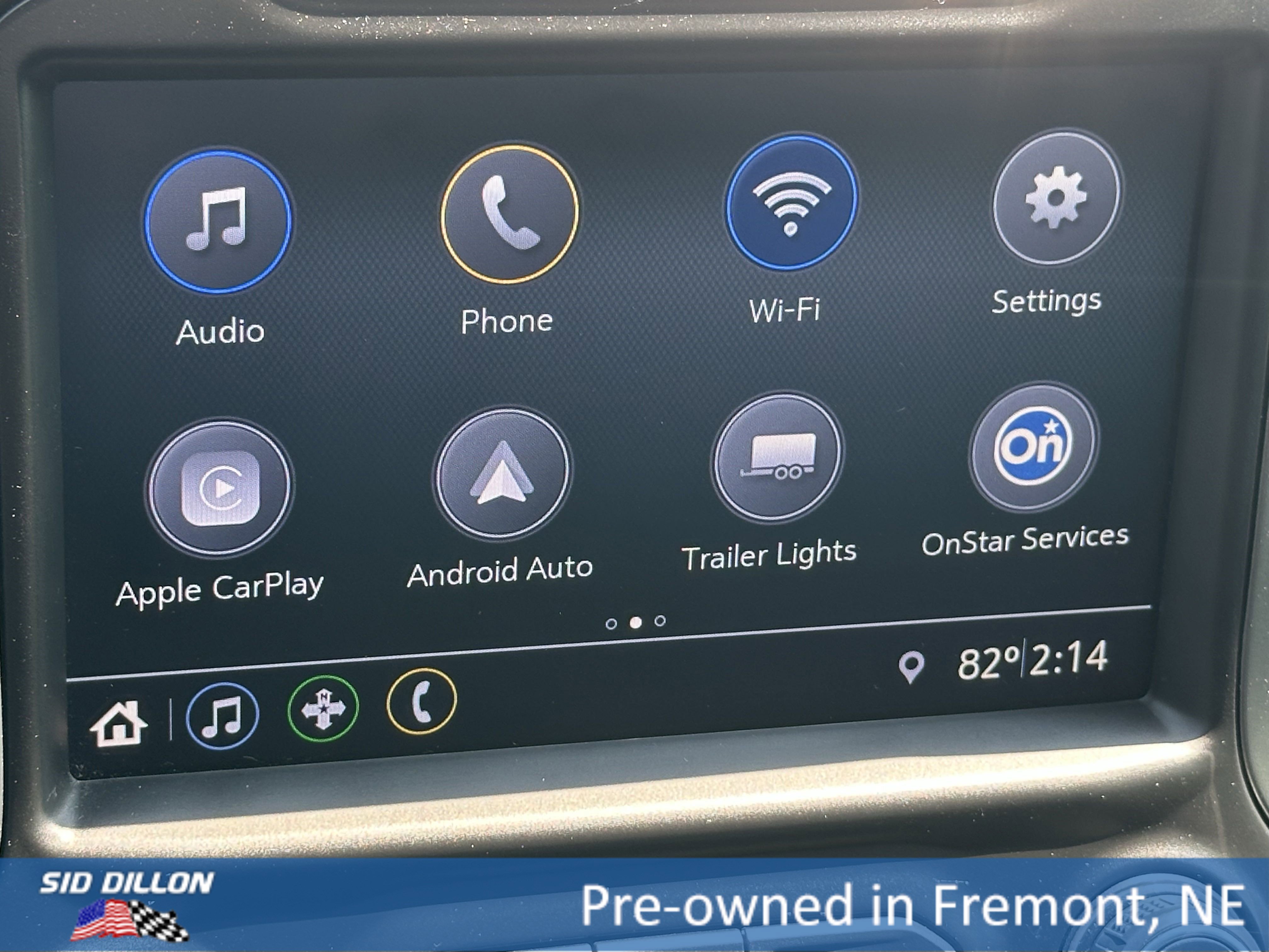 2019 Chevrolet Silverado 1500 LT photo 3