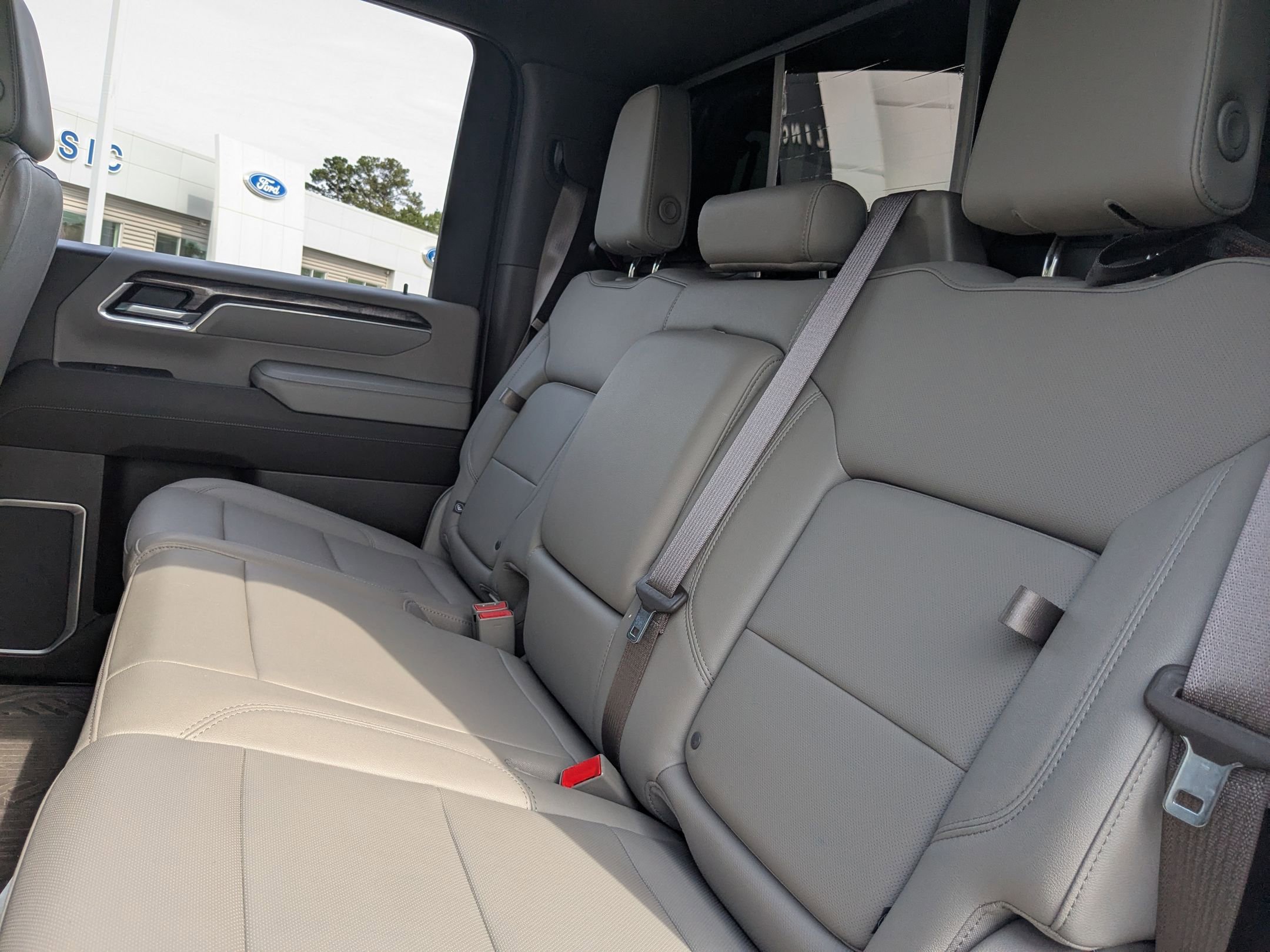 2024 Chevrolet Silverado 2500HD LTZ photo 30