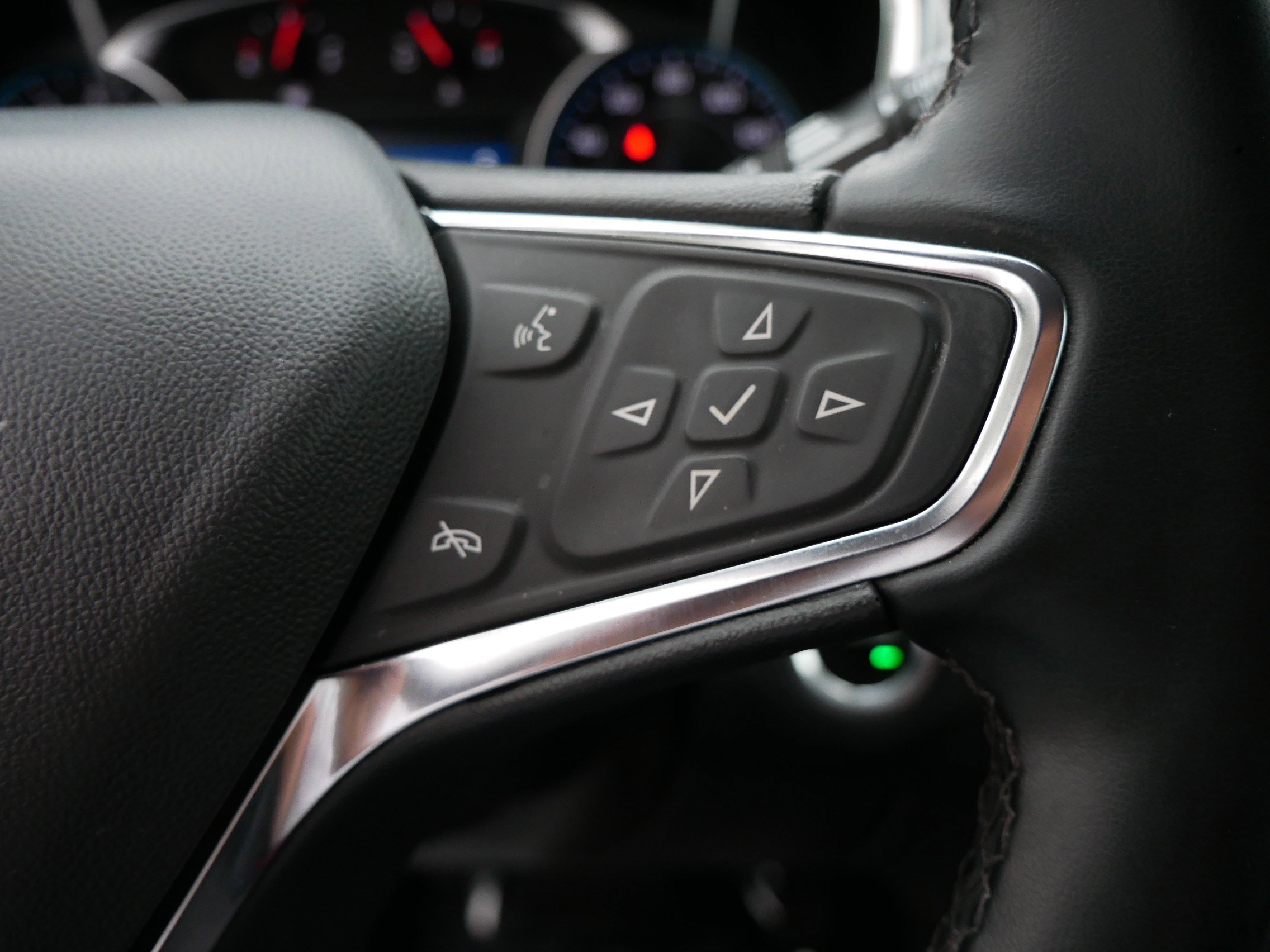 2024 Chevrolet Equinox LT photo 26