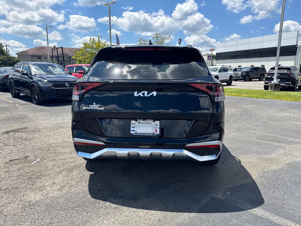 2025 Kia Sportage SX photo 4