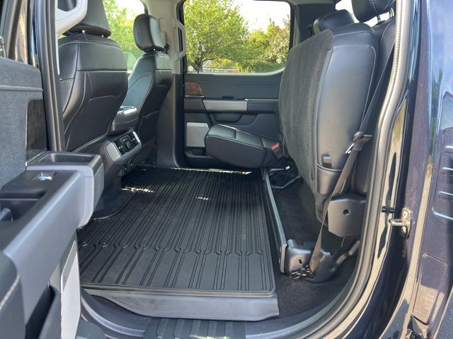 2023 Ford F-150 Lariat photo 27