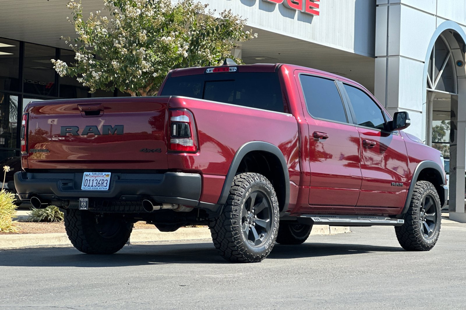 2022 Ram 1500 Rebel photo 4