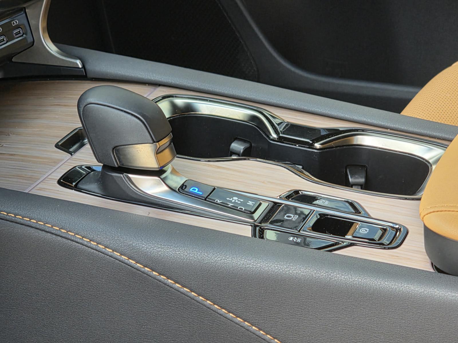 2025 Lexus RX 350 Premium photo 21