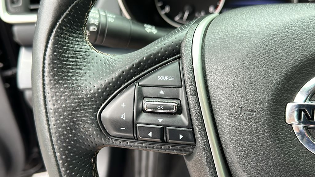 2020 Nissan Maxima Platinum photo 12