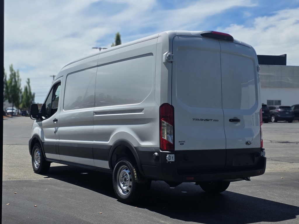 2025 Ford Transit photo 10