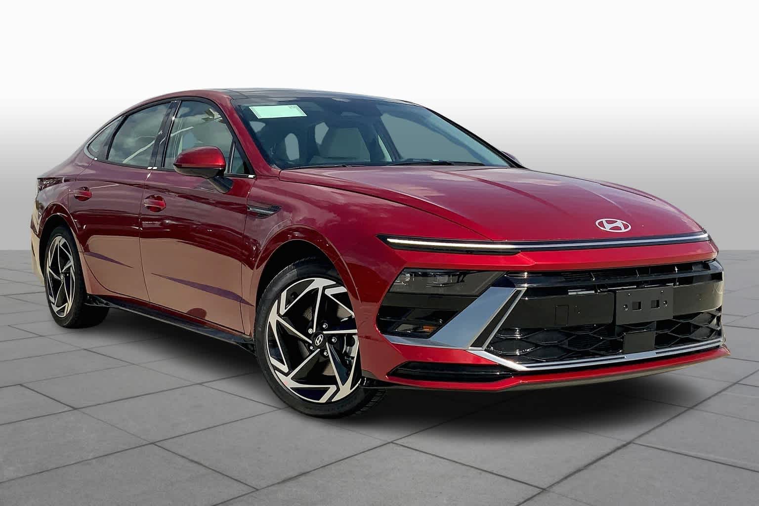 2024 Hyundai Sonata SEL photo 2