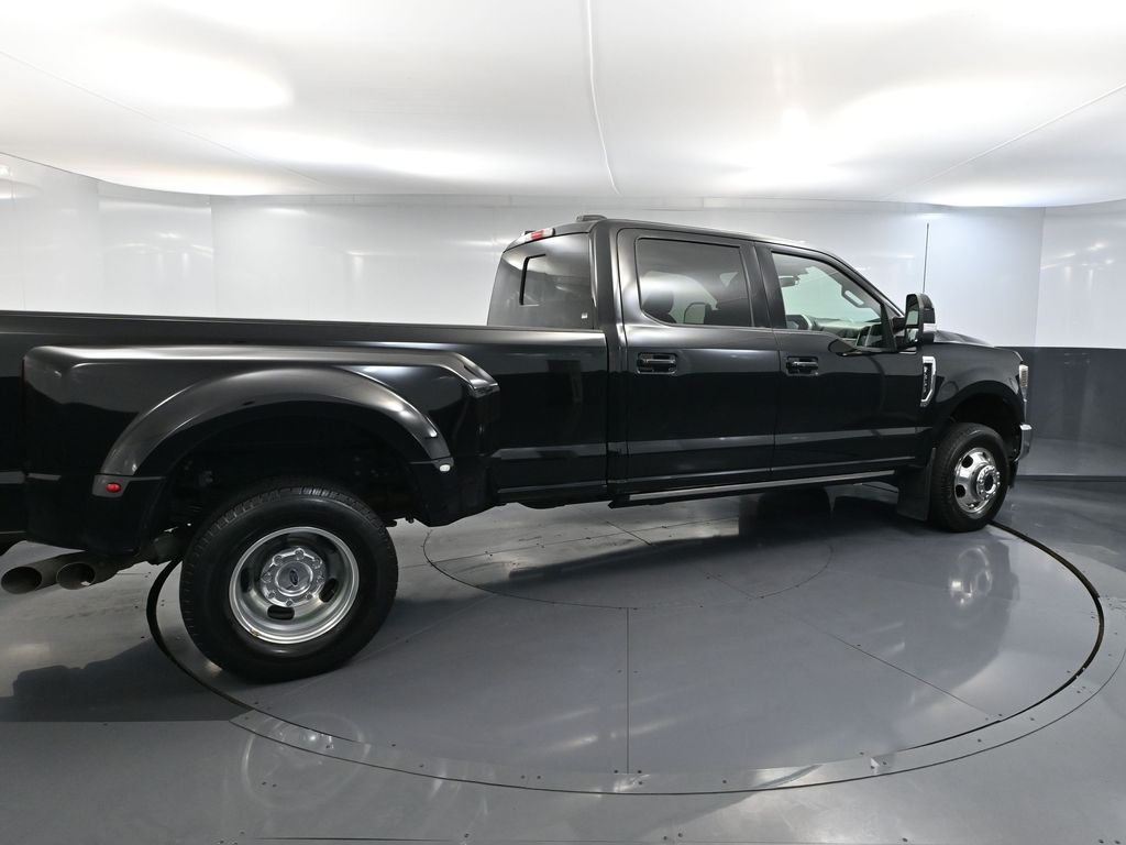 2022 Ford F-350 photo 4