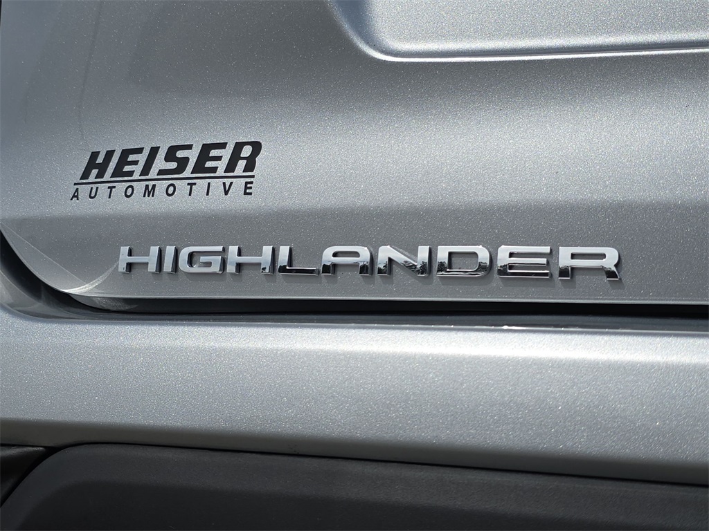 2023 Toyota Highlander XLE photo 35