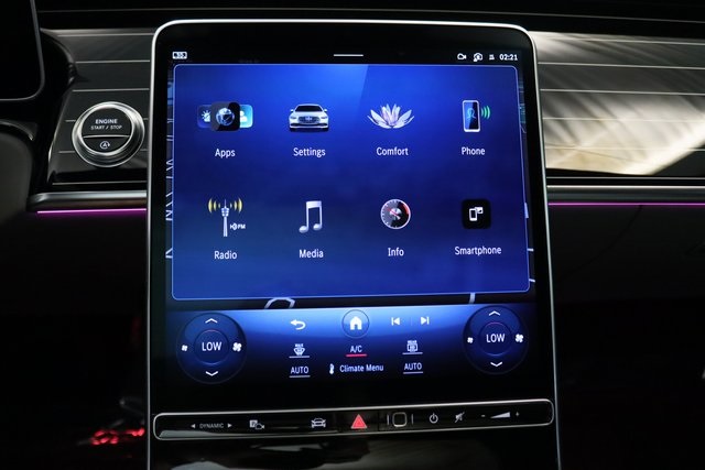 2023 Mercedes Benz S 580 4MATIC photo 3