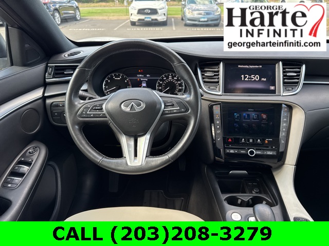 2022 Infiniti QX55 Luxe photo 16