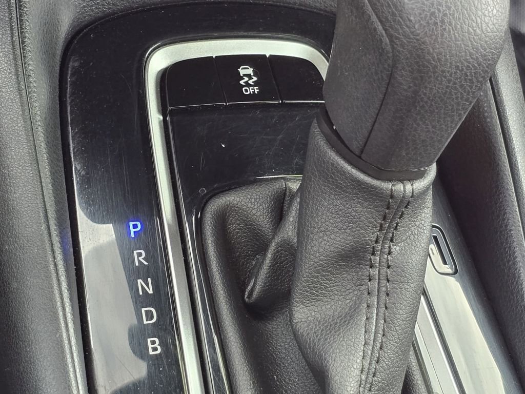 2023 Toyota Corolla LE photo 11