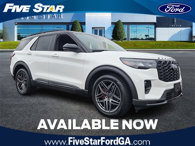 2025 Ford Explorer ST's photo