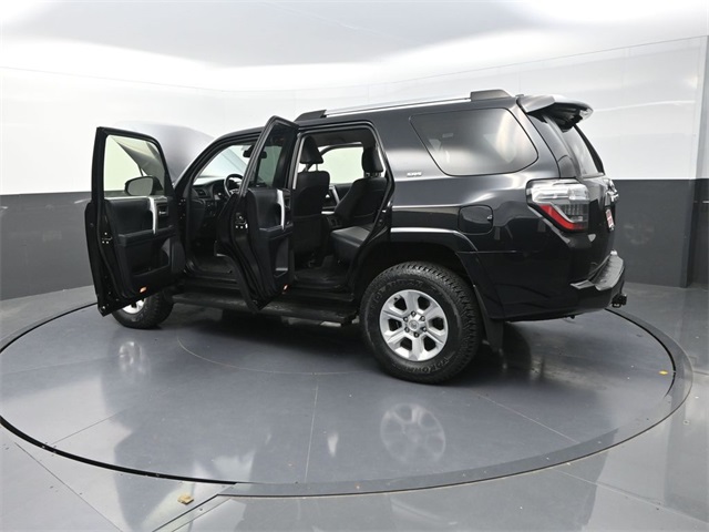 2023 Toyota 4Runner SR5 Premium photo 37