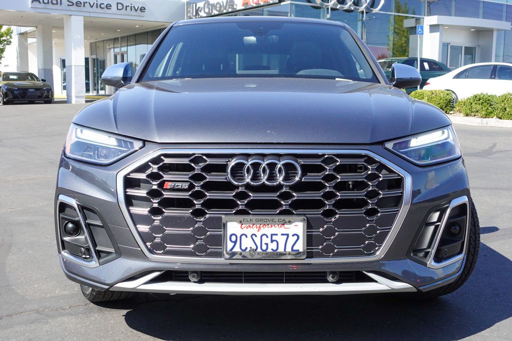 2022 Audi SQ5 Premium photo 3