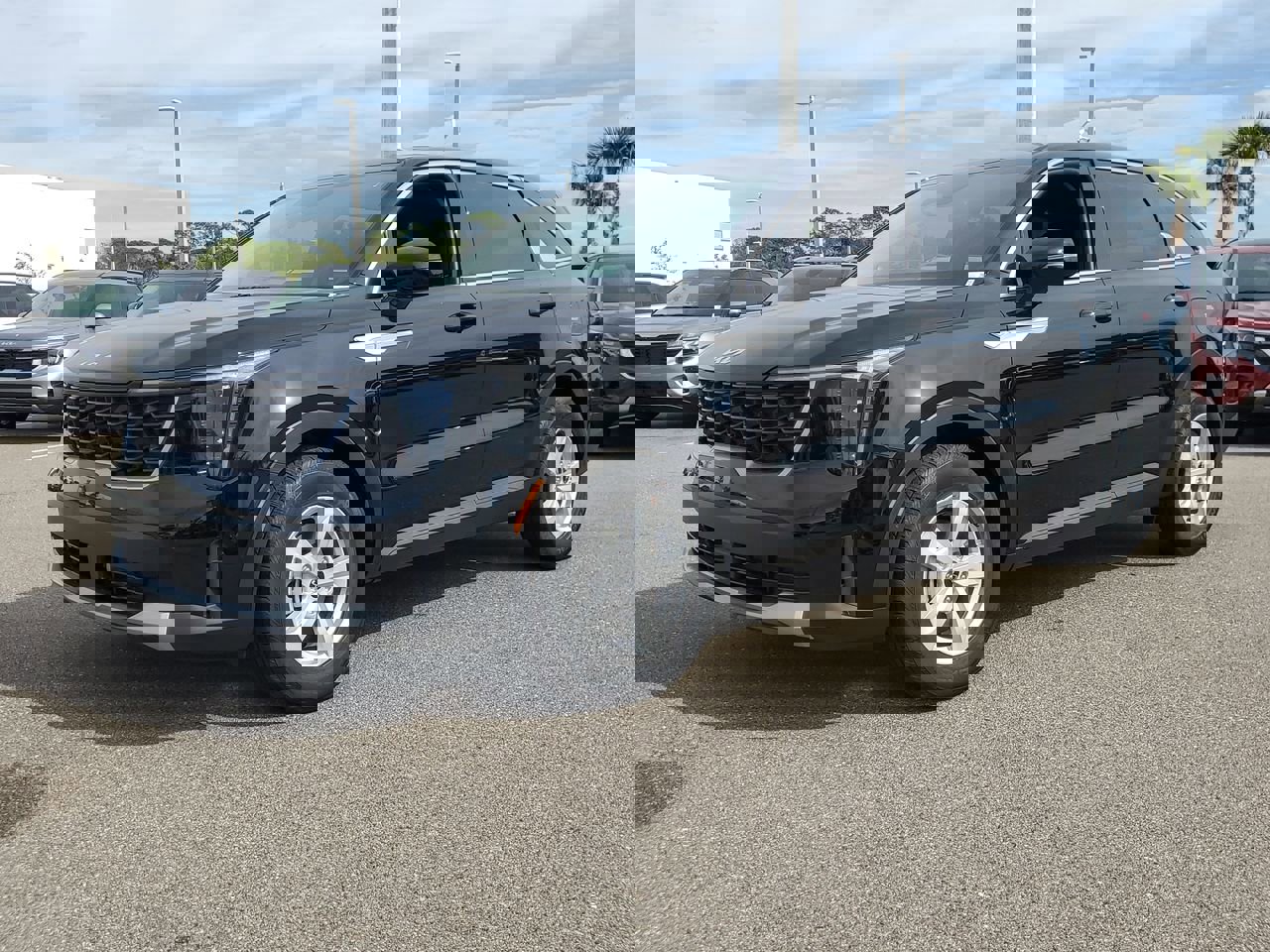 2025 Kia Sorento LX photo 2