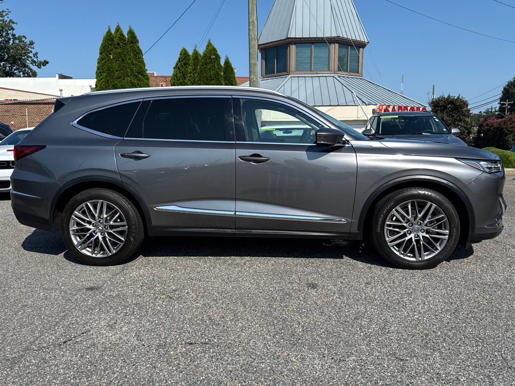 2023 Acura MDX SH-AWD Advance photo 22