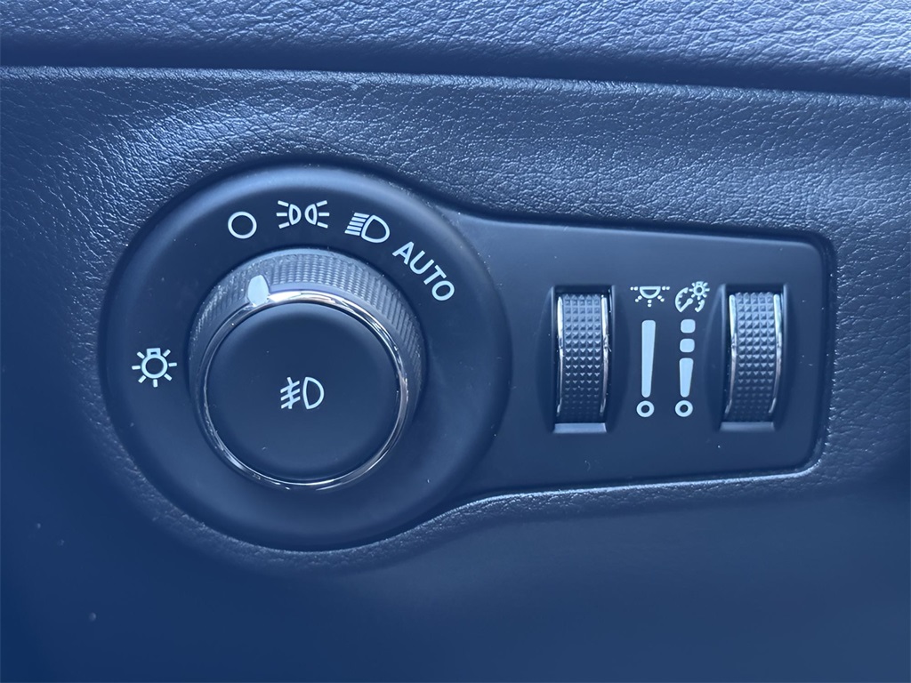 2020 Jeep Compass North Edition Latitude photo 19