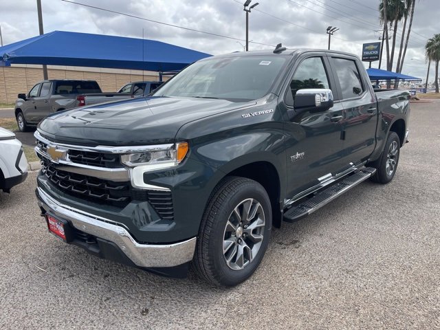 2026 Chevrolet Silverado 1500 LT photo 3