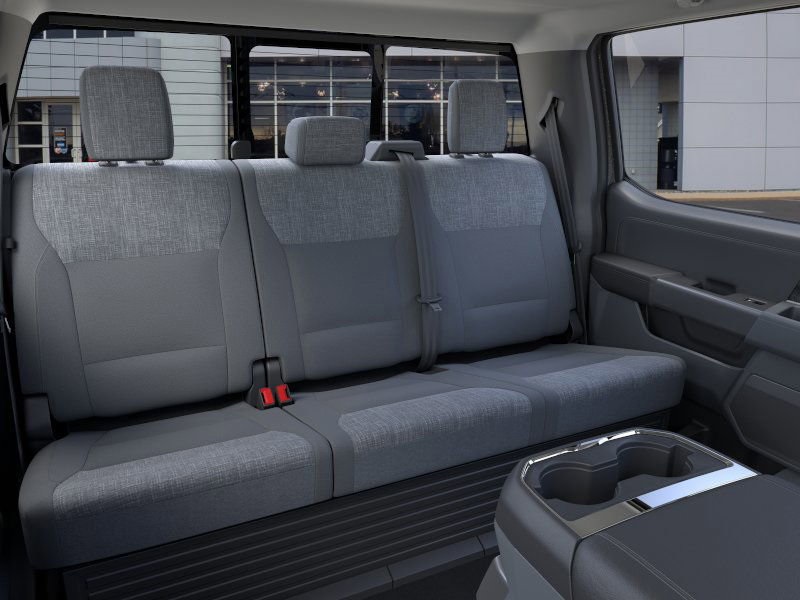 2025 Ford F-350 XLT photo 11