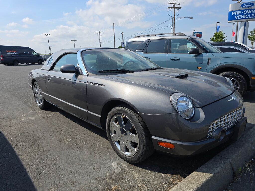 2003 Ford Thunderbird Base photo 3