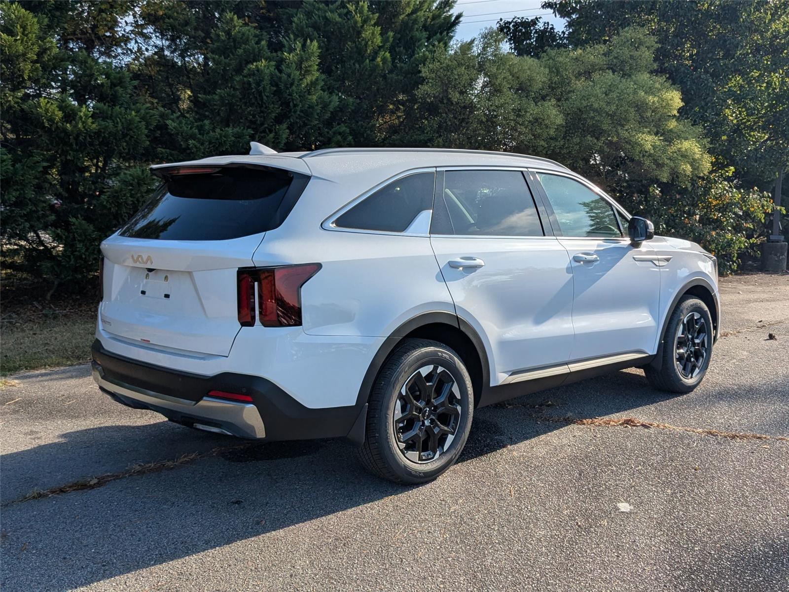 2026 Kia Sorento S photo 7