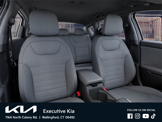 2025 Kia K4 EX photo 10
