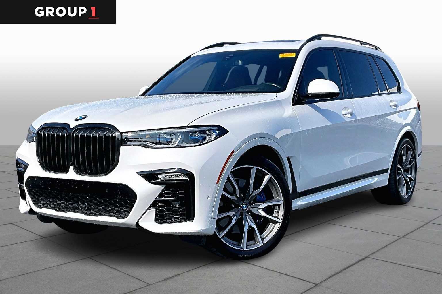 2022 BMW X7 M50i's photo