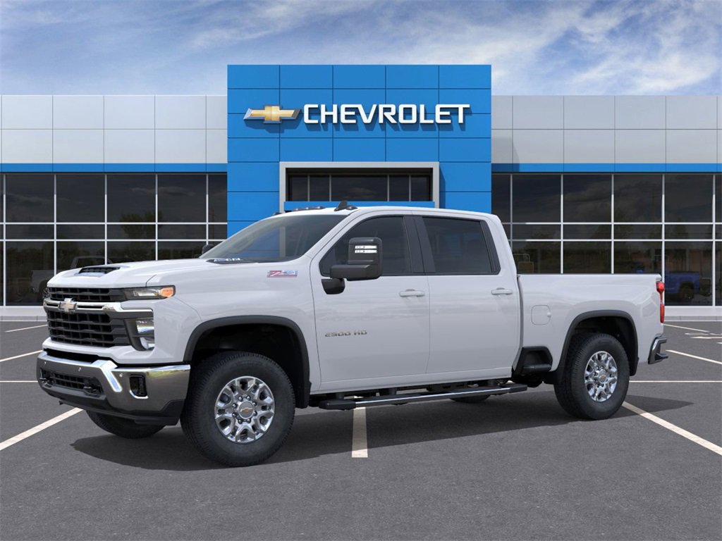 2026 Chevrolet Silverado LT photo 2
