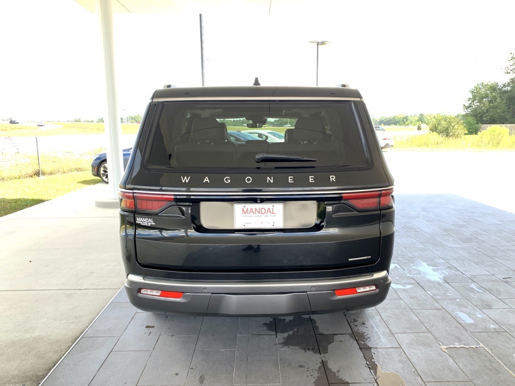 2022 Jeep Wagoneer Series II photo 4