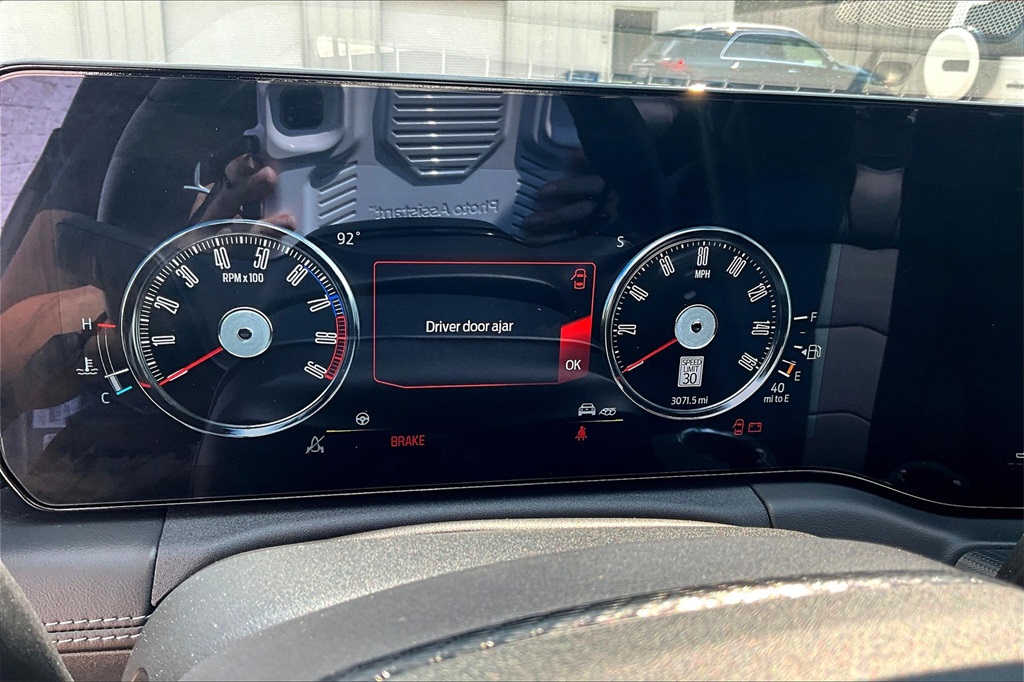 2024 Ford Mustang GT Premium photo 12
