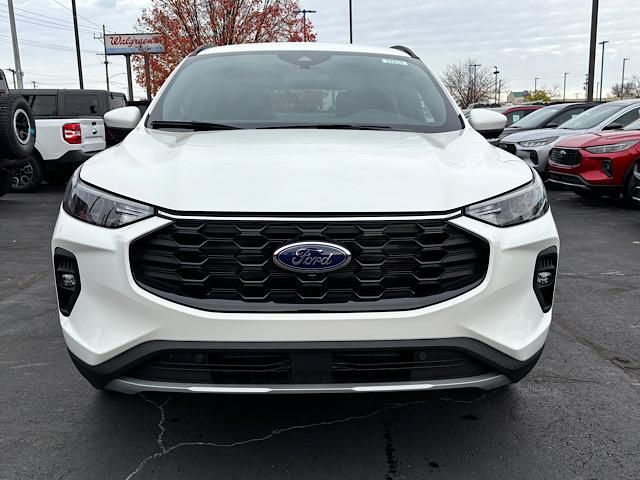 2025 Ford Escape ST-Line Select photo 12