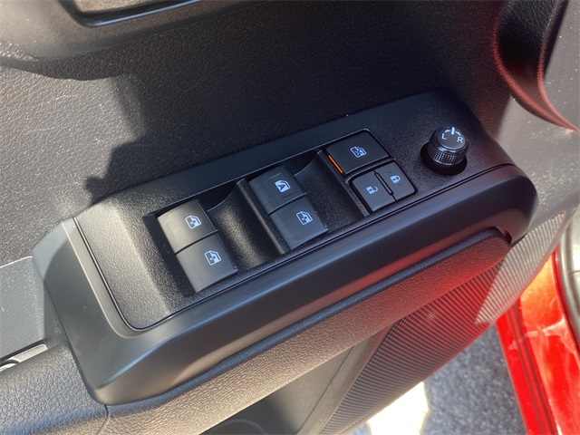 2023 Toyota Tacoma SR5 photo 19