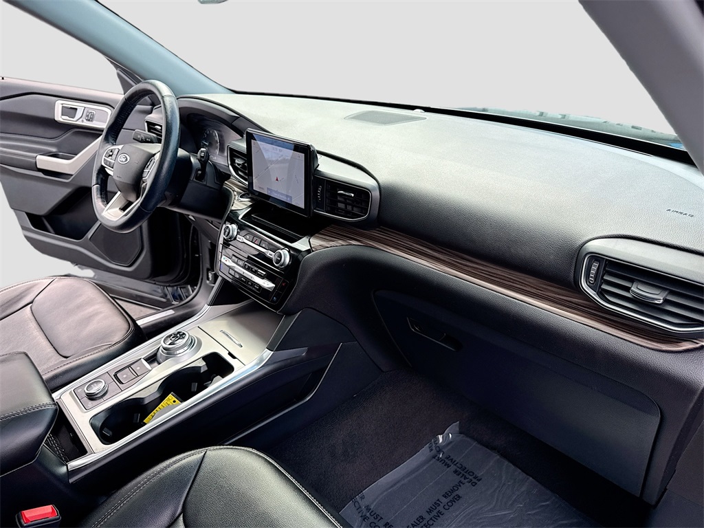 2022 Ford Explorer Limited photo 31