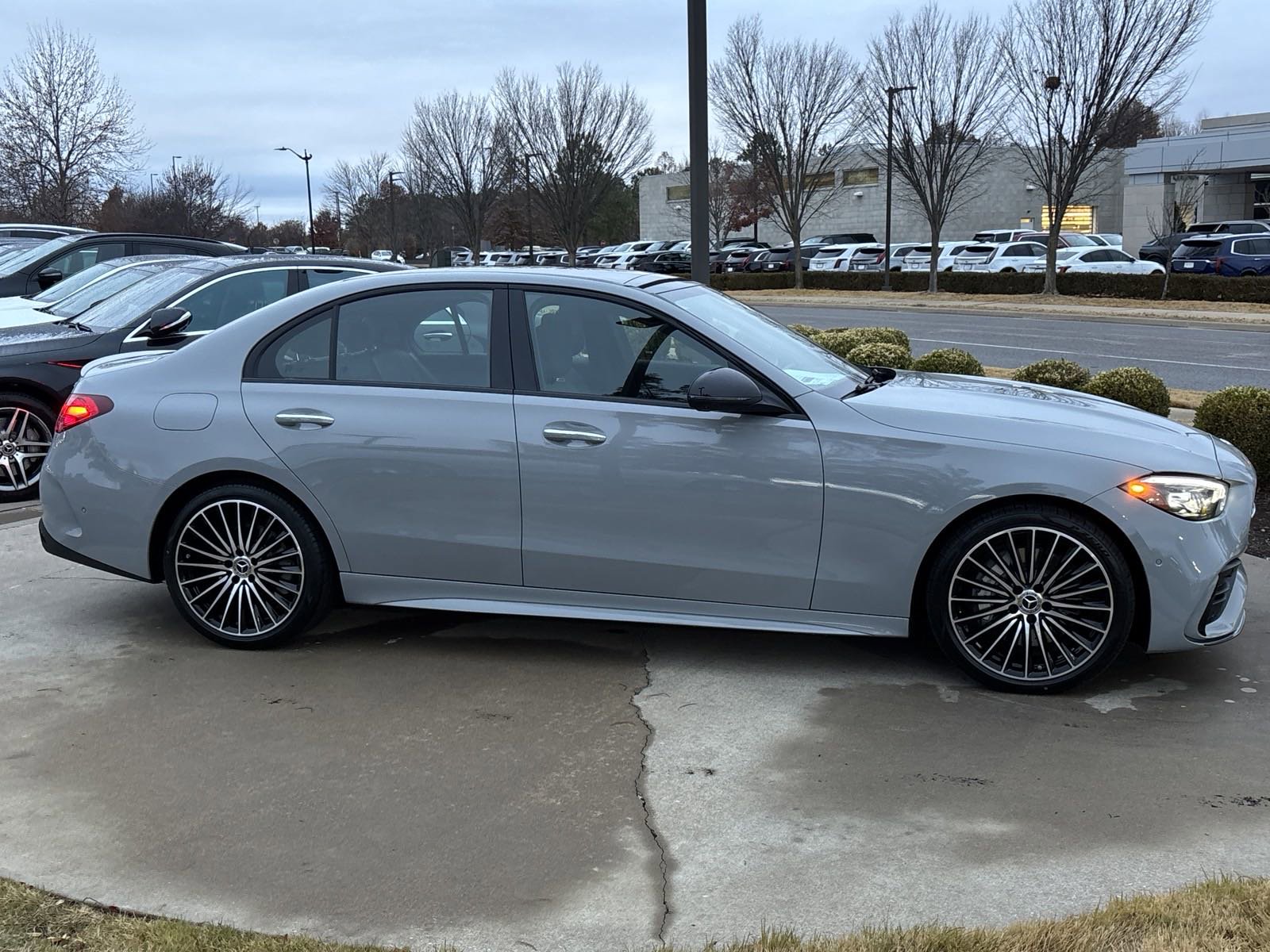 2025 Mercedes Benz C photo 2