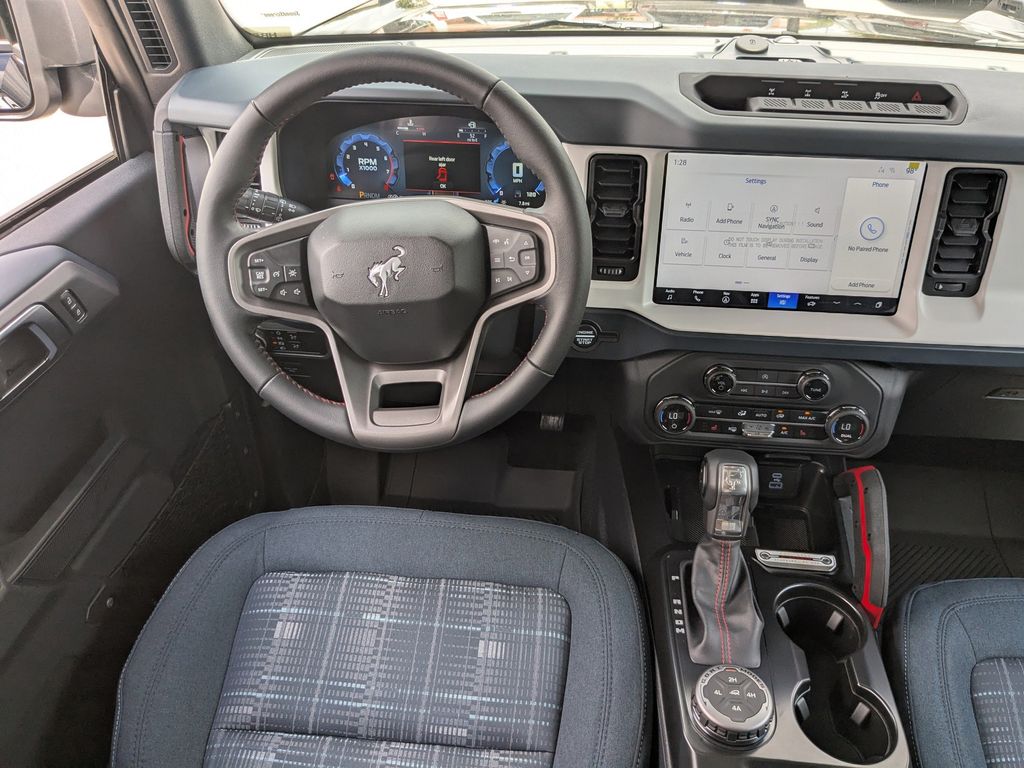 2025 Ford Bronco Heritage First Edition photo 16