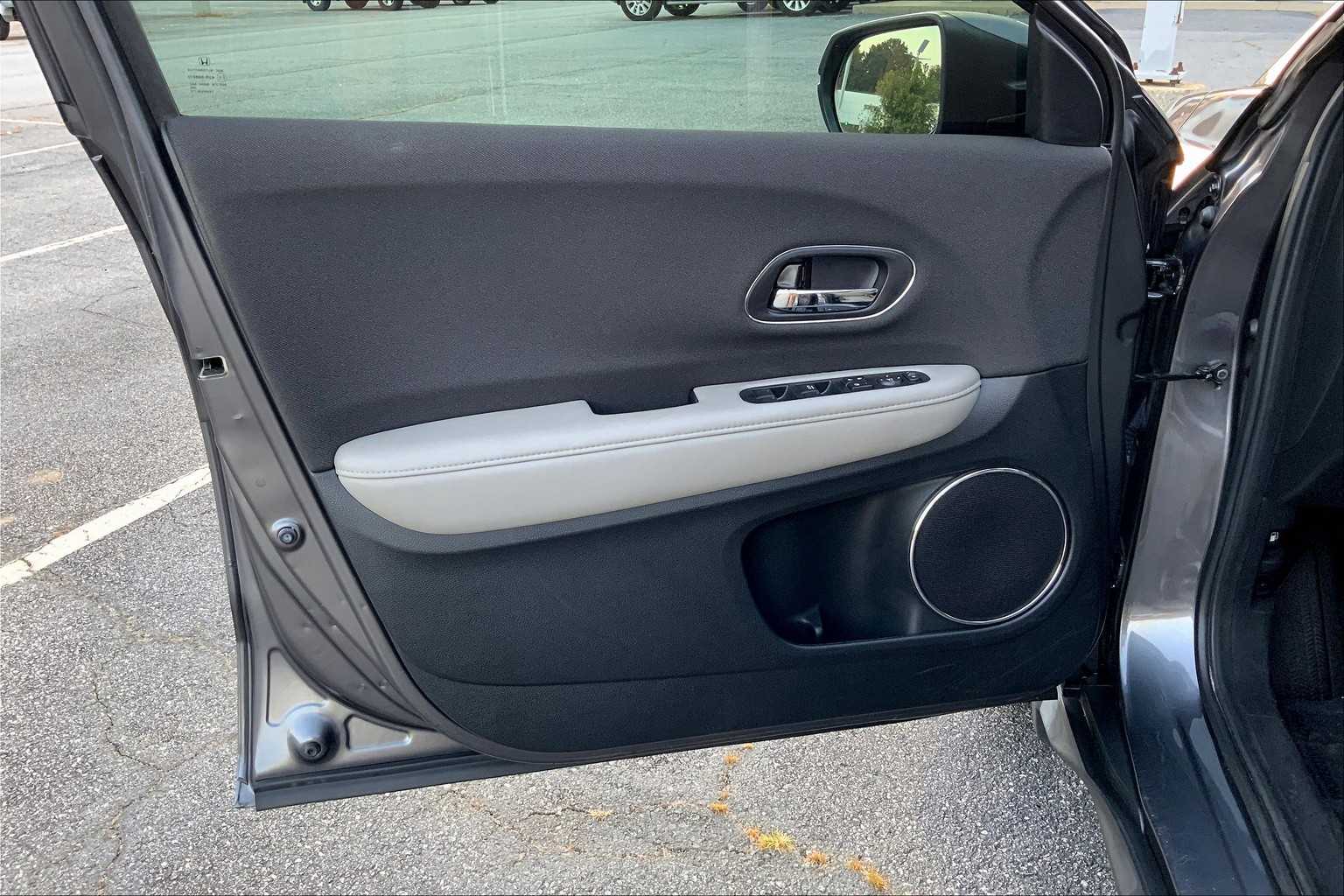 2019 Honda HR-V EX 2WD photo 21