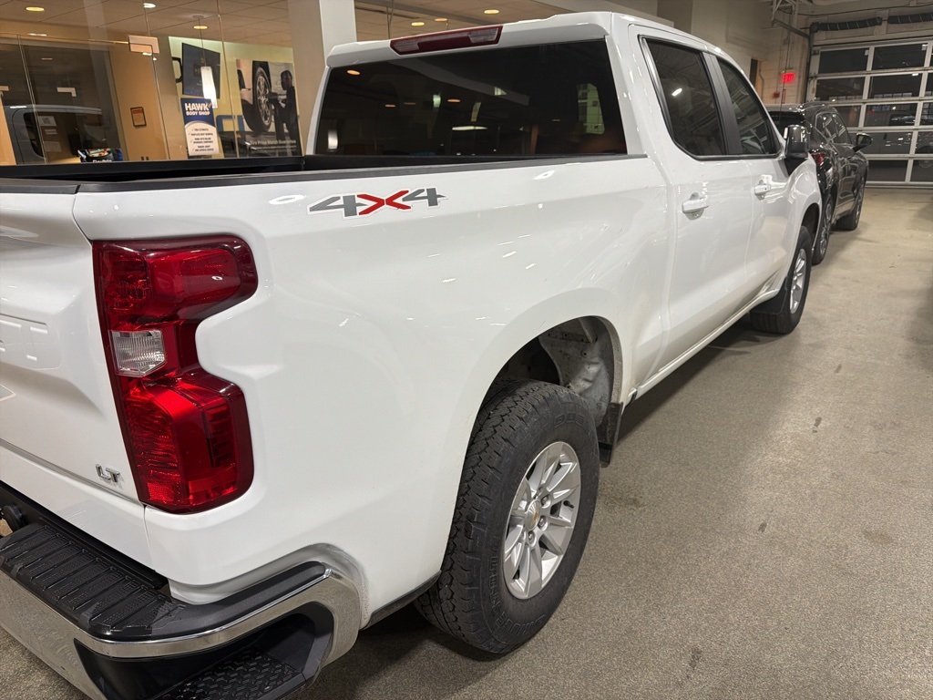 2025 CHEVROLET SILVERADO - Image 4