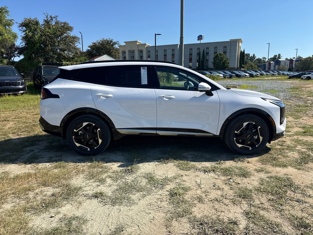 2026 Kia Sportage SX photo 2
