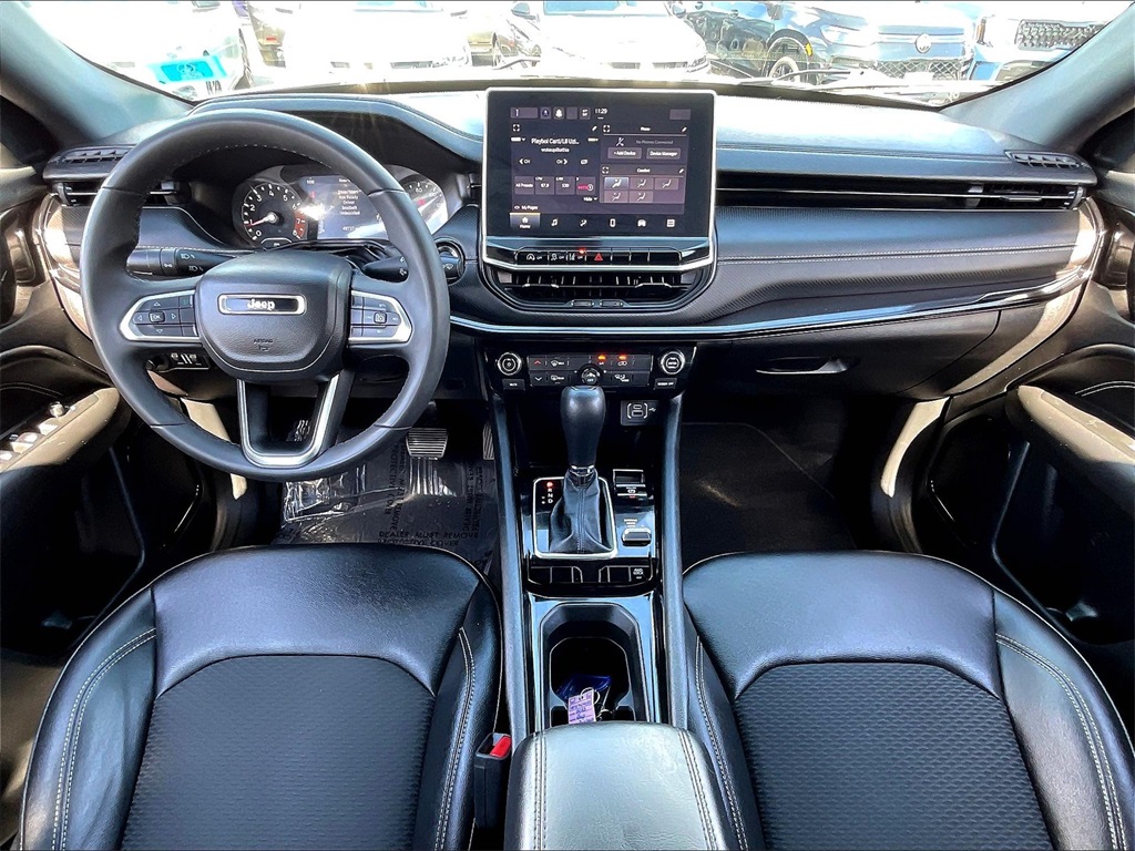 2023 Jeep Compass Altitude photo 19